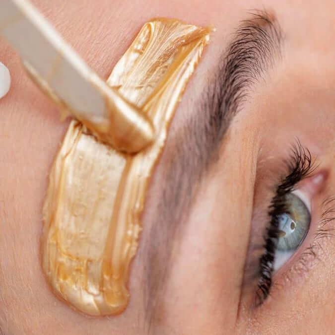 Épilation sourcils, lèvres et menton au Boudoir de Charlotte à Arras – visage net, harmonieux et soigné